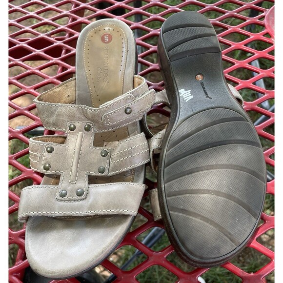 Clarks Unstructured  Comfort Beige Shoes Women’s Slip ons Sandals Size 8.5M - Picture 3 of 8